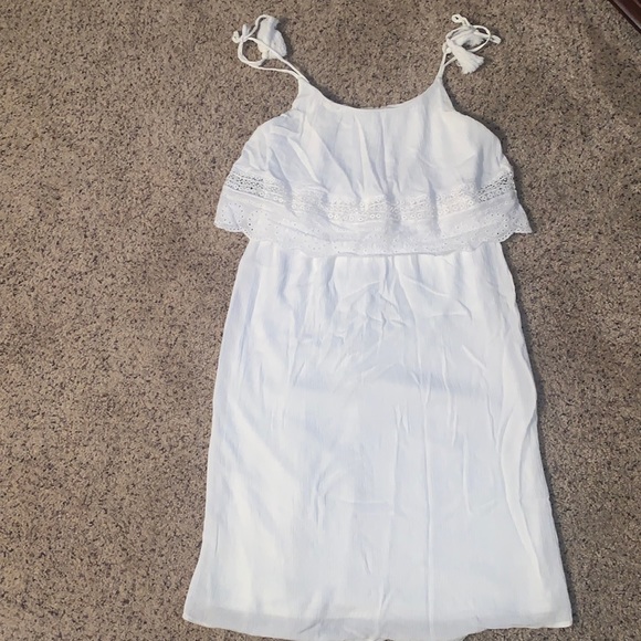 AS U WISH White Dress - Picture 1 of 1